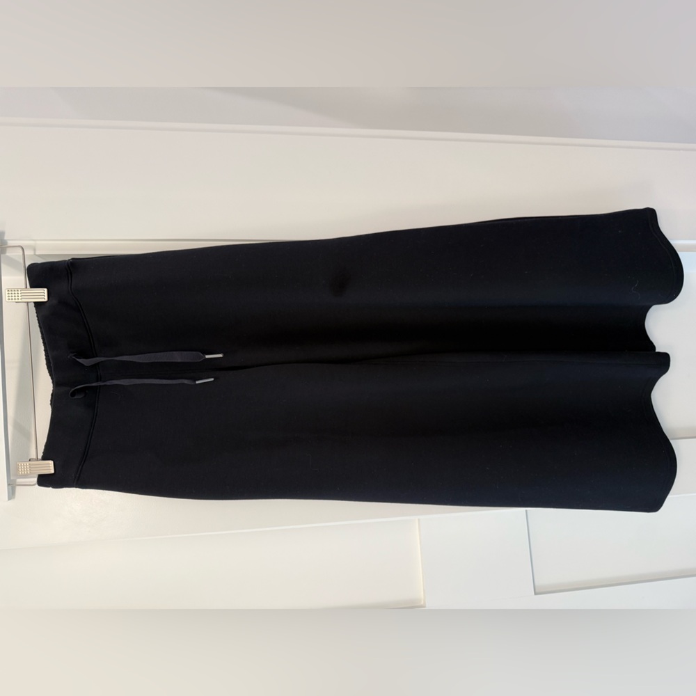 SPANX Black Air Essentials Leggings with Branded Waistband